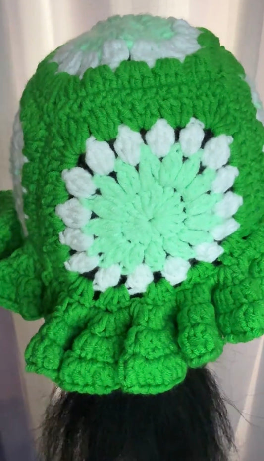 Blooming Era Ruffle Hats